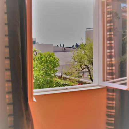 Garden M&m Apartment *